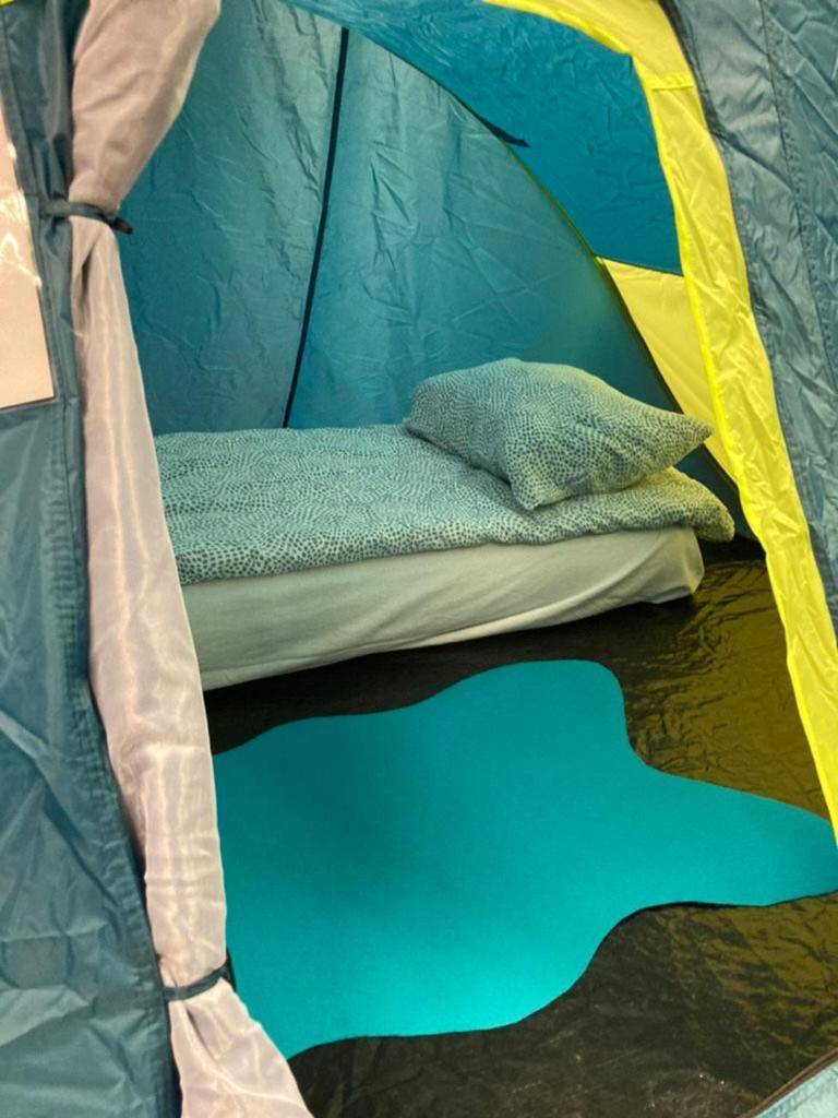 Indoor Camping Helsinki Otel Dış mekan fotoğraf